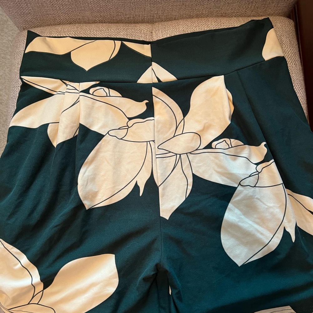 Floral Print Harem Shorts